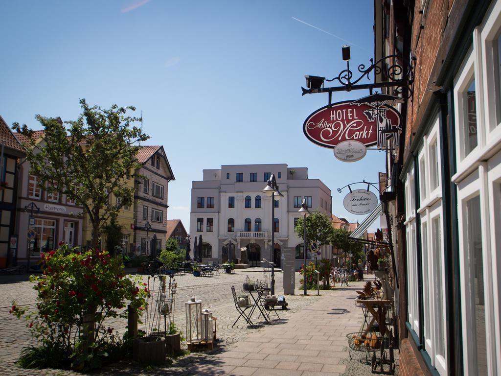 Hotel Gundelfinger Alter Markt ดานเนินแบร์ก ภายนอก รูปภาพ