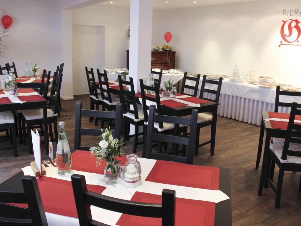 Hotel Gundelfinger Alter Markt ดานเนินแบร์ก ภายนอก รูปภาพ